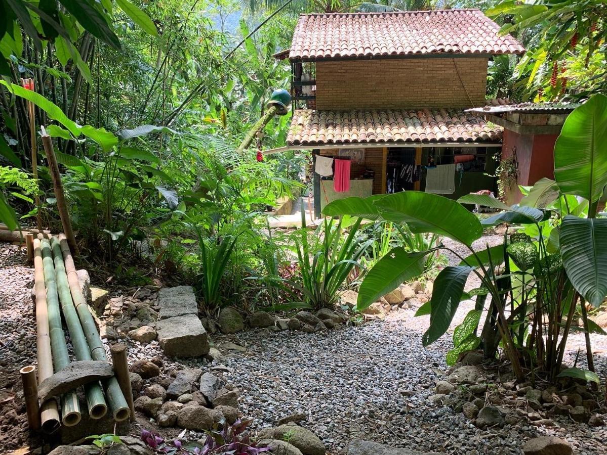 Camping Tropico De Capricornio - Ilhabela Esterno foto